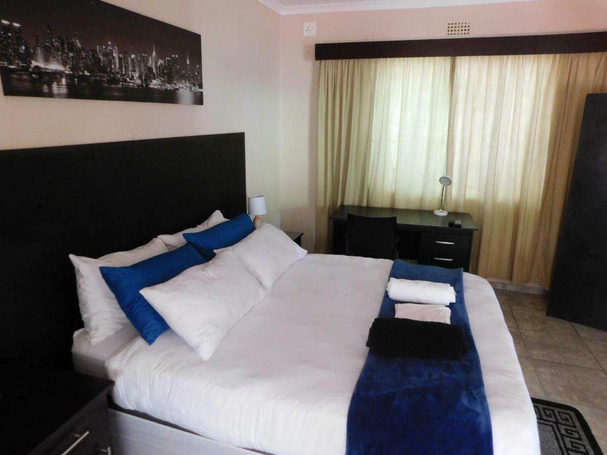 Savannah Guest House Polokwane Esterno foto