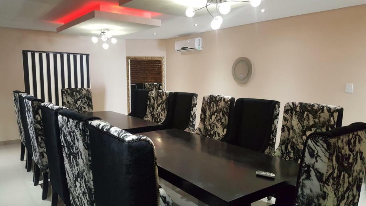 Savannah Guest House Polokwane Esterno foto