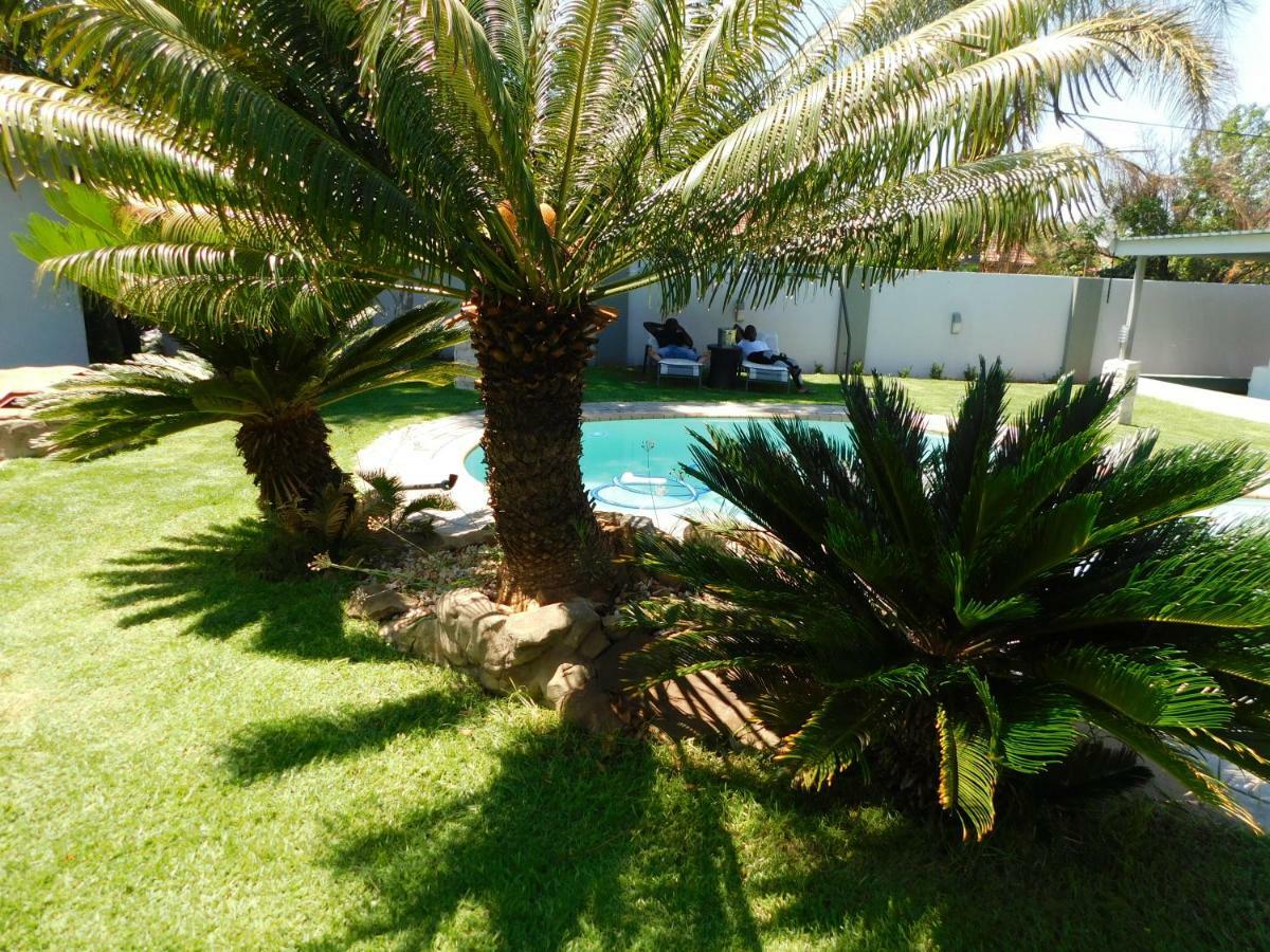 Savannah Guest House Polokwane Esterno foto