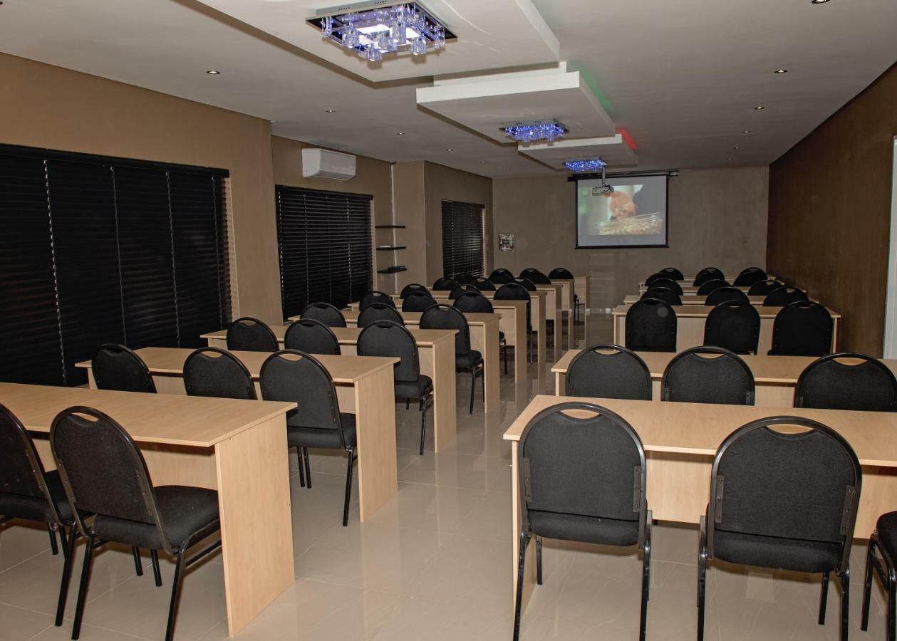 Savannah Guest House Polokwane Esterno foto